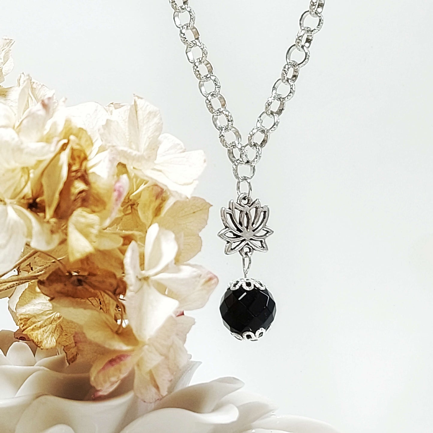 LOTUS MAGIC Boho Necklace with Onyx
