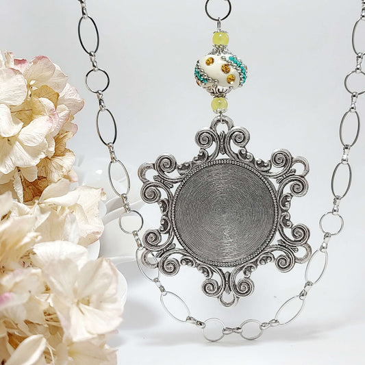 LUCKY GIRL Long Boho Necklace with yellow Jade and Kashmiri Bead