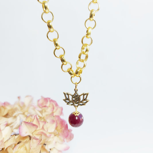 JENNA RED MAGIC Boho Necklace with Agate and AUM in Lotus pendant