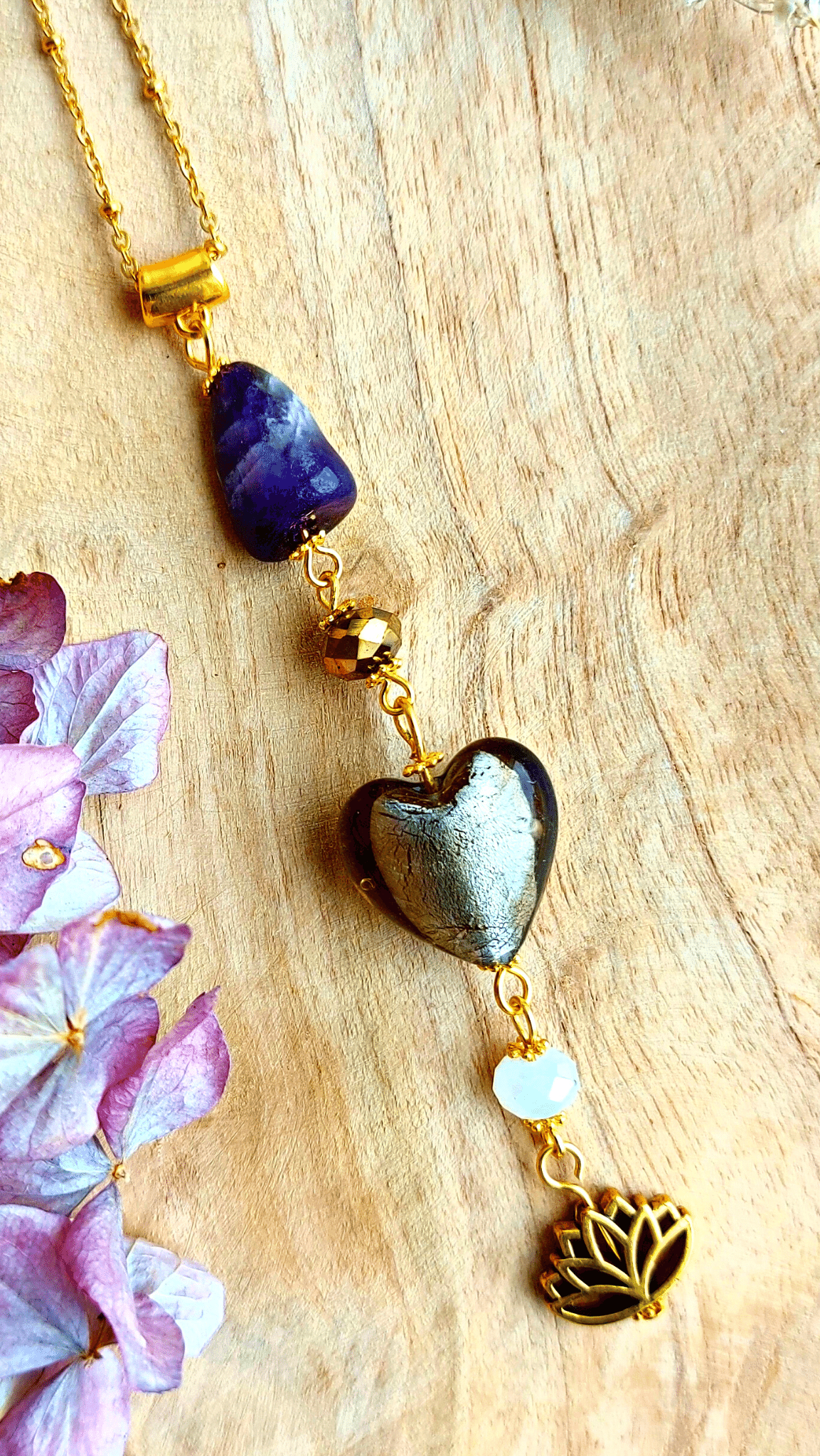 Semi precious gemstone amethist necklace